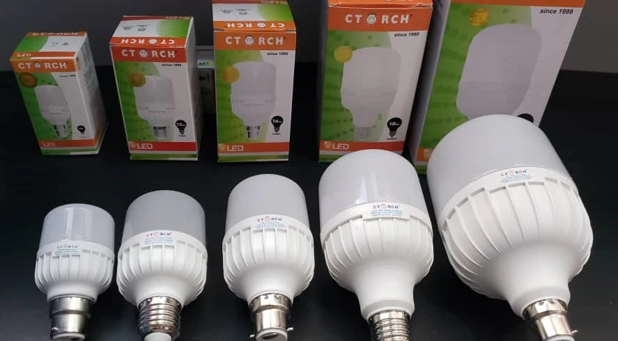 لمبة تورش طاقة مربع 6W