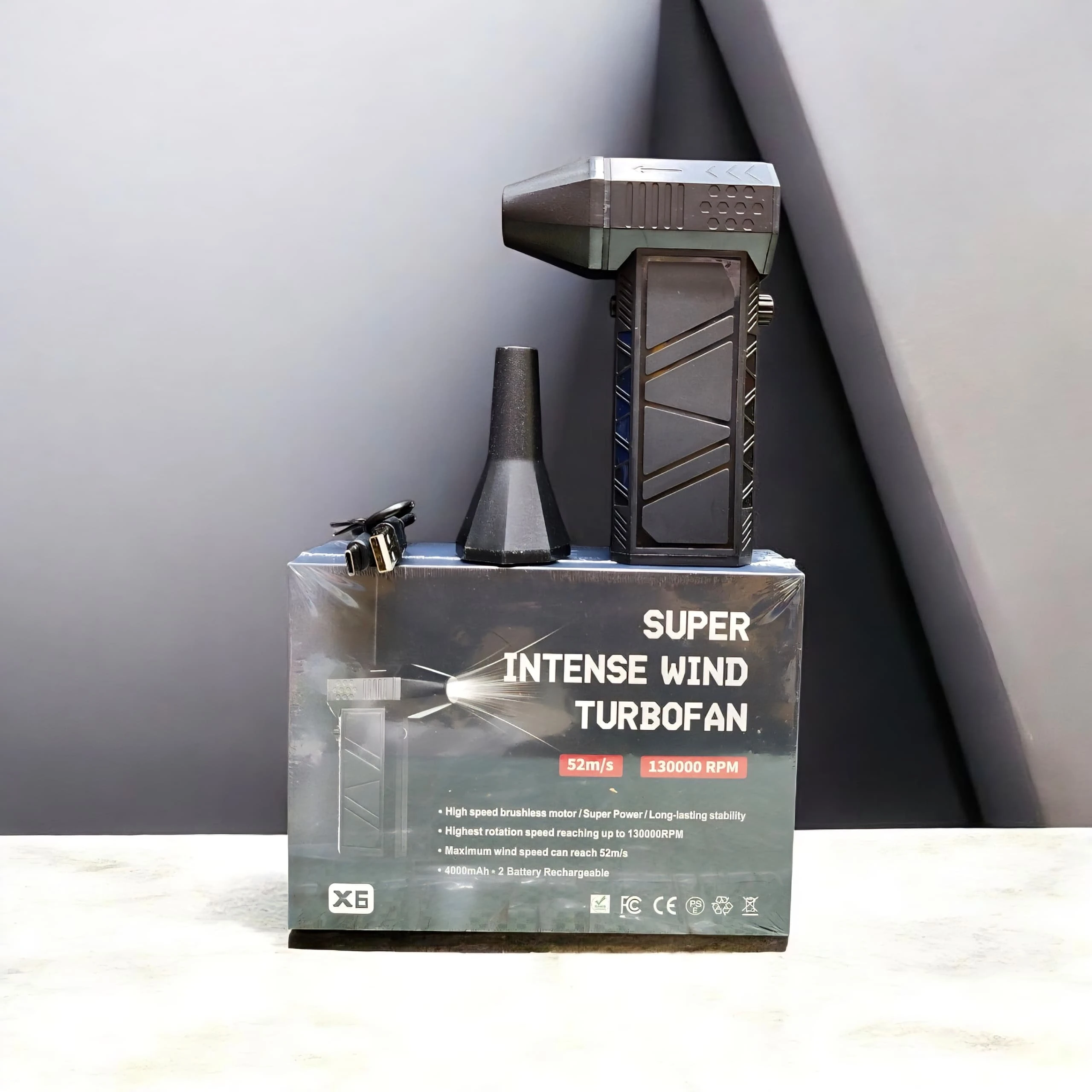 نفاخ صغير شاحن  تايب سي